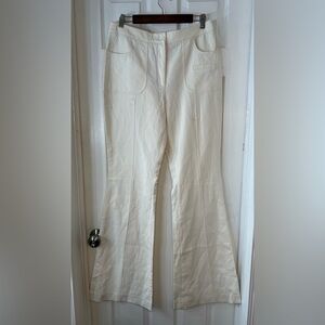 AKRIS .Punto Elegant Cream Women's Flared Pants Size 10 
Original price is $595